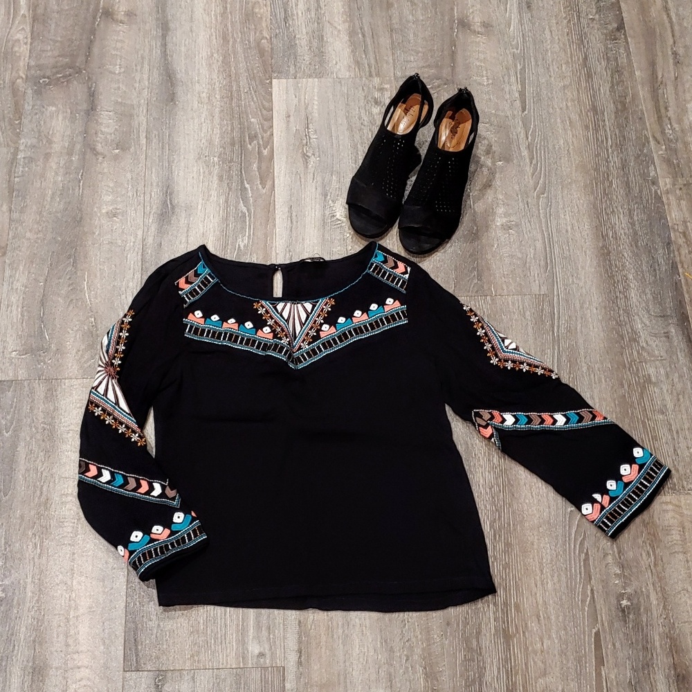 Ella Moss Embroidered Shirt - Picture 1 of 5